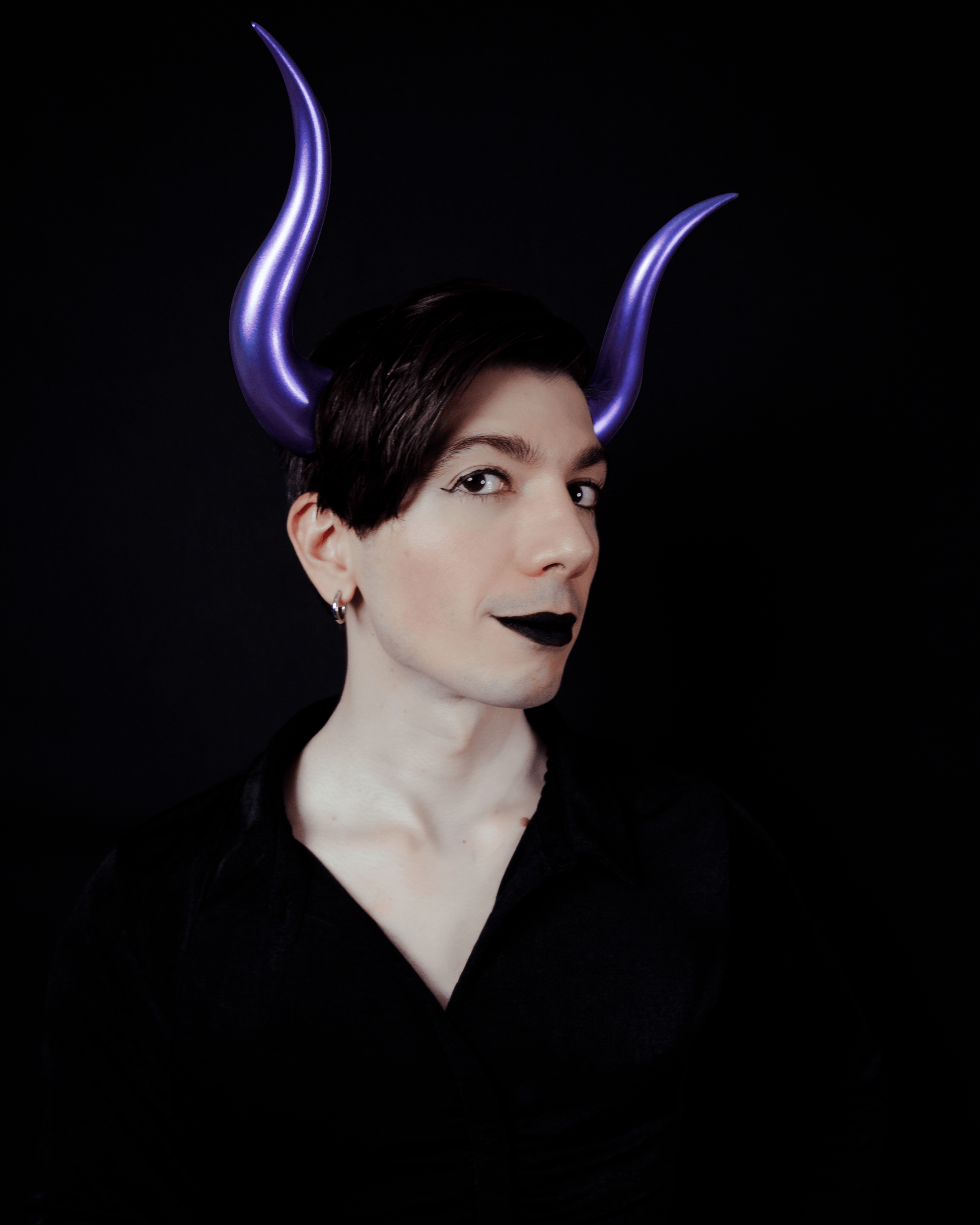 ExHeal wears Succubus horns in Elixir Violet.
