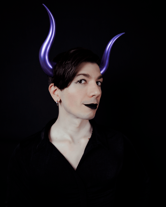 ExHeal wears Succubus horns in Elixir Violet.