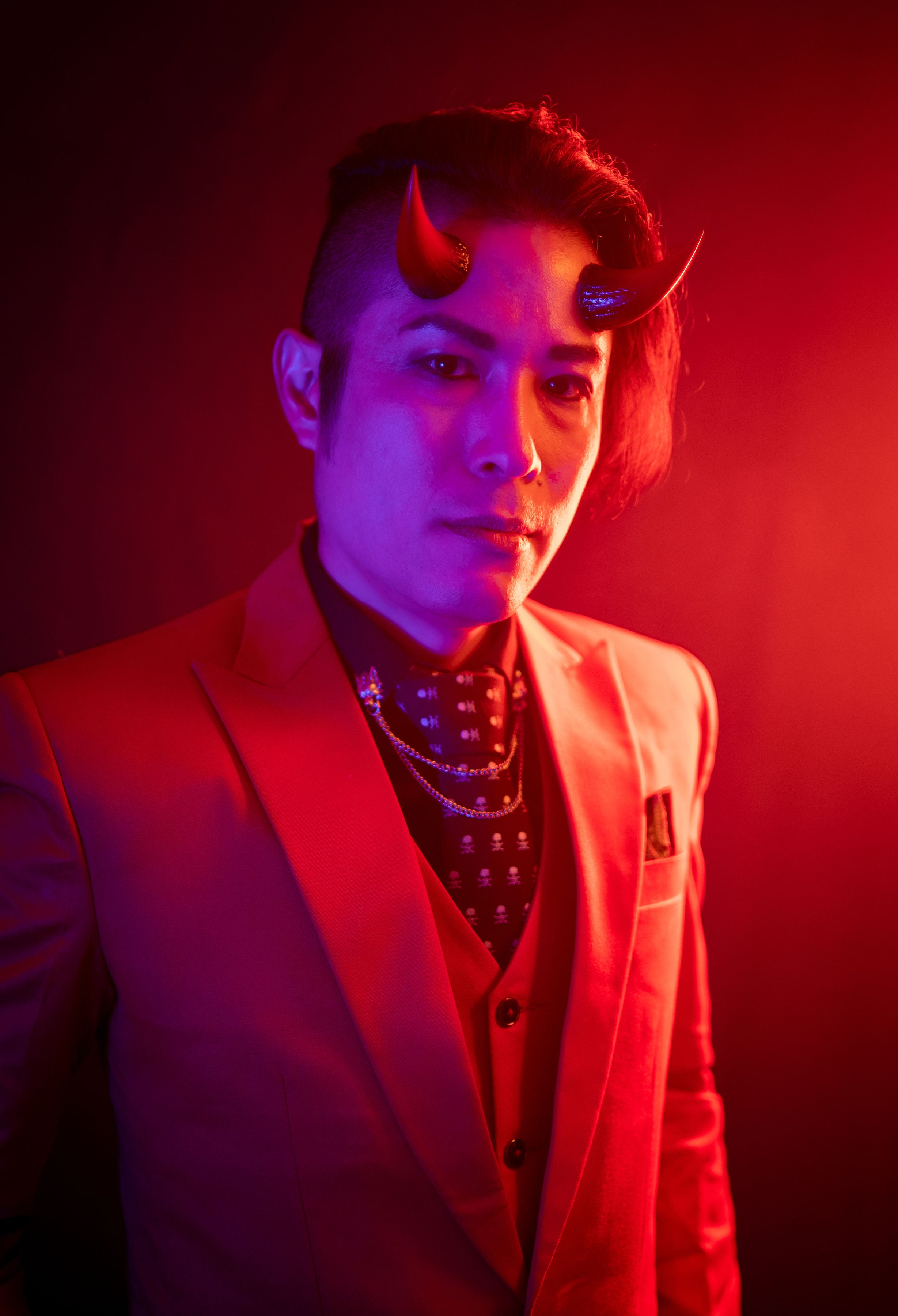 Zeph Rexx models Fiend Horns by Haus of Brimstone in an image by Optic Onslaught